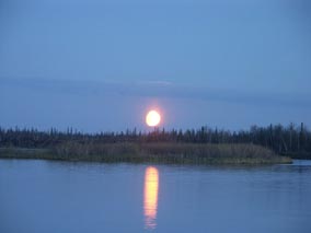 Хантыйская луна. Фото Данько В.Ю.